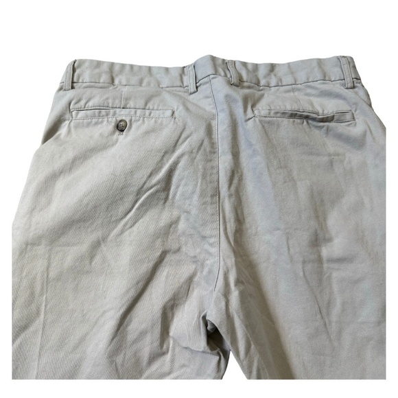 Men's Old Navy Slim Built-In Flex Rotation Chino Pants size 33x30 - Picture 5 of 7